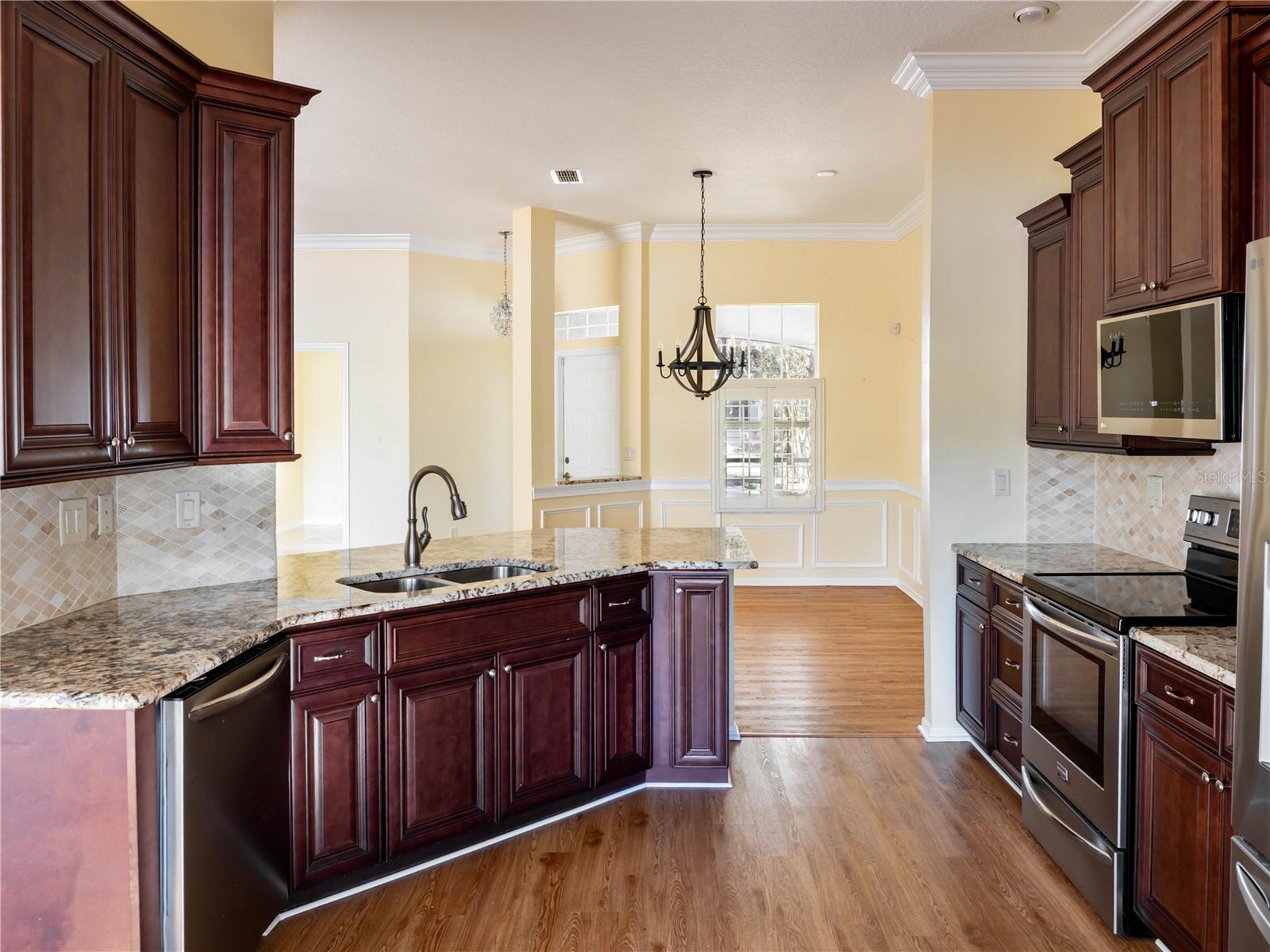 LINKS OF STONECREST UNIT 3 - Residential