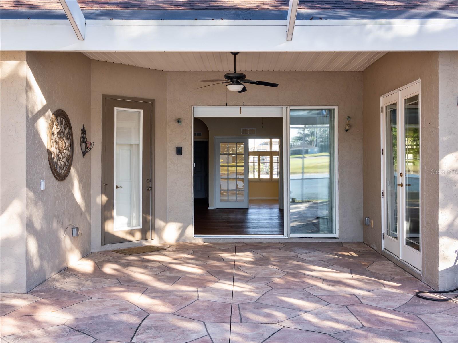 LINKS OF STONECREST UNIT 3 - Residential