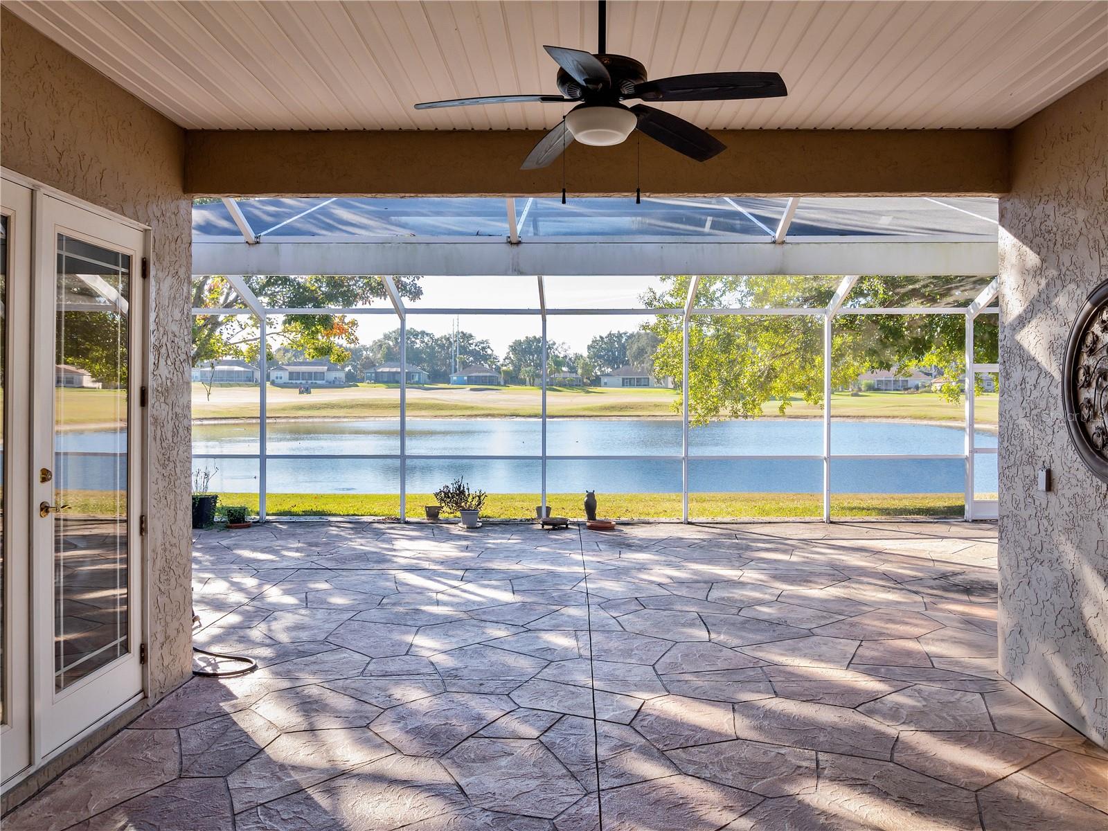 LINKS OF STONECREST UNIT 3 - Residential