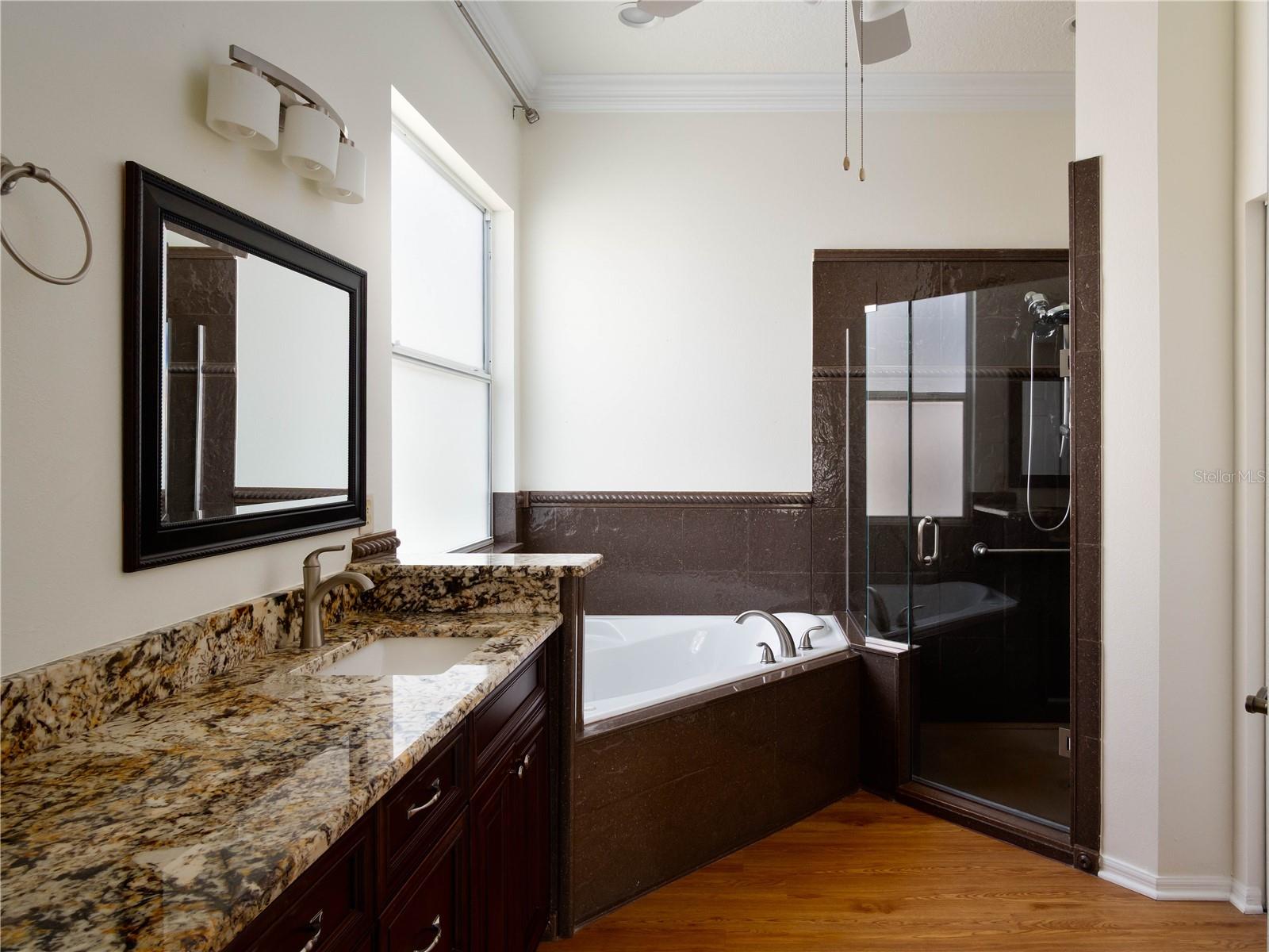 LINKS OF STONECREST UNIT 3 - Residential