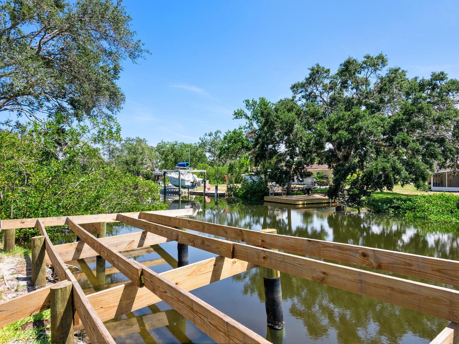 NOKOMIS ACRES - Land