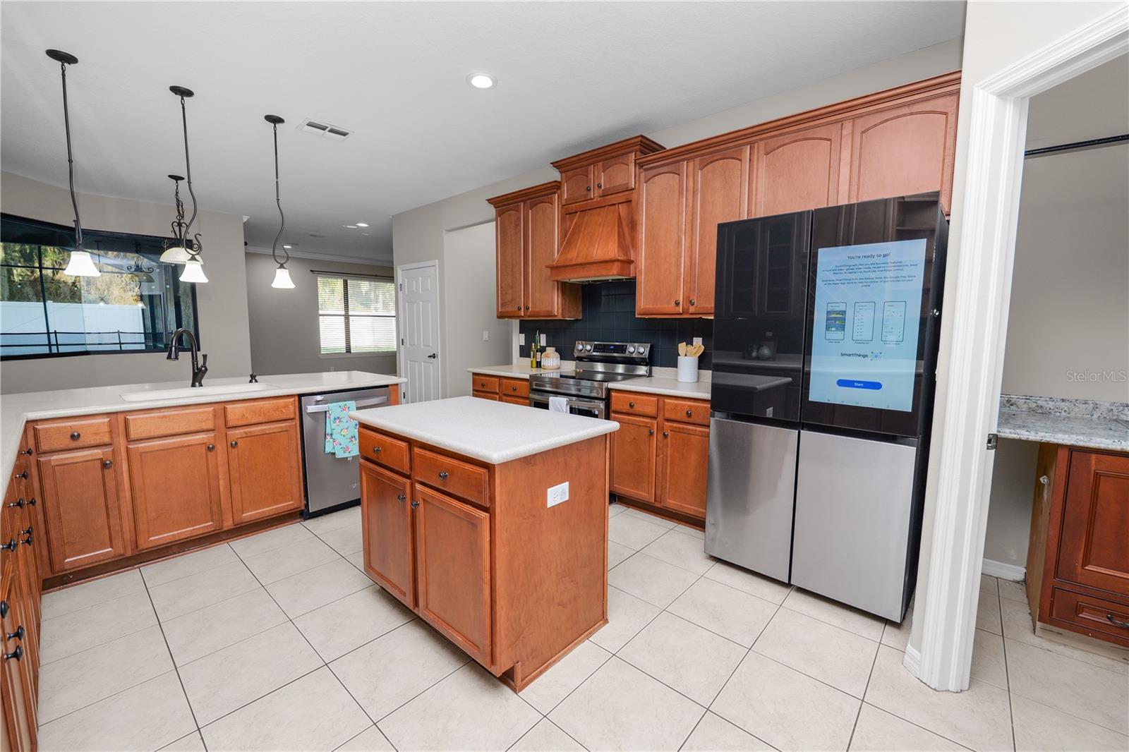 OAK LANDING - Residential