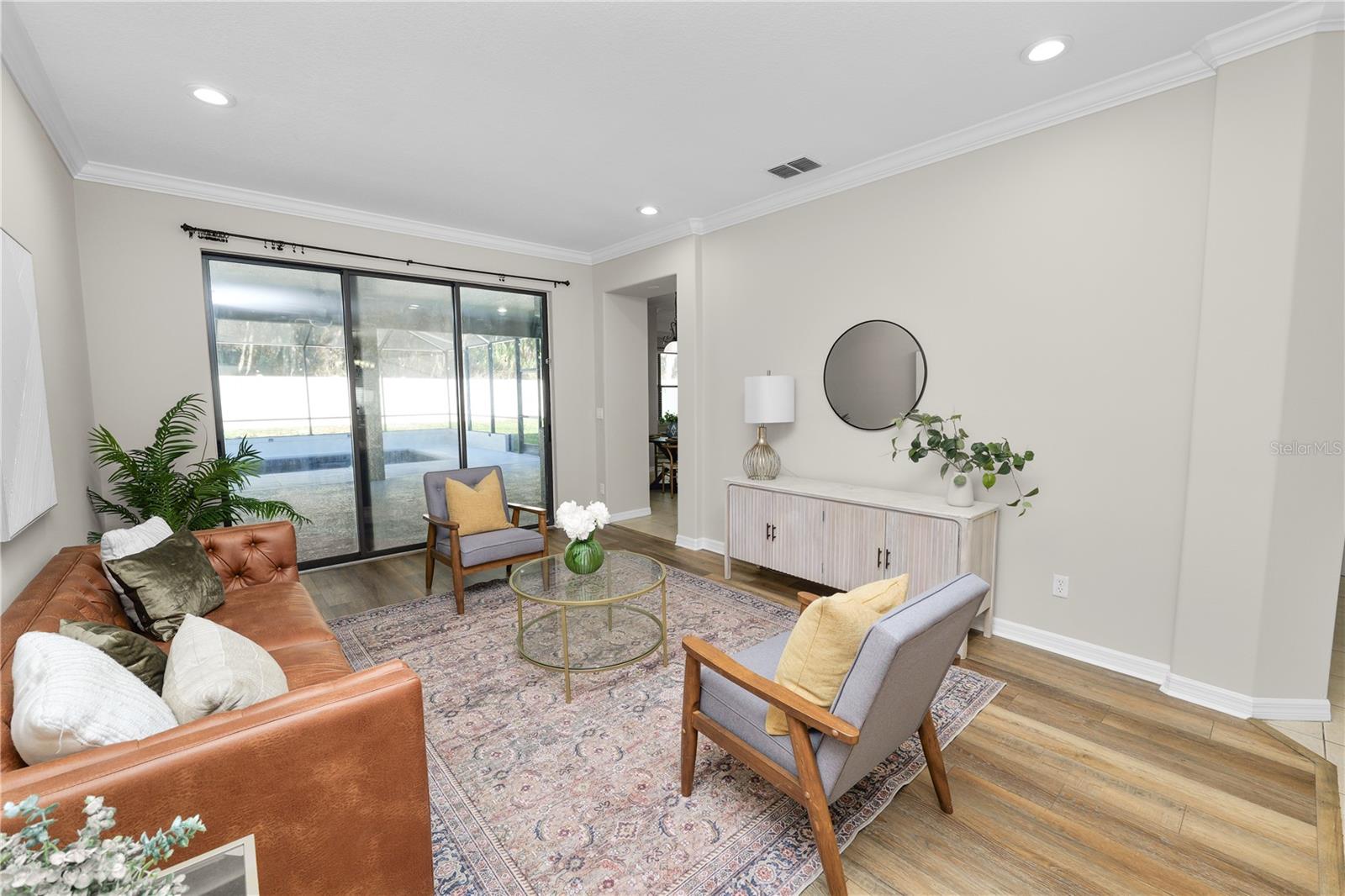 OAK LANDING - Residential