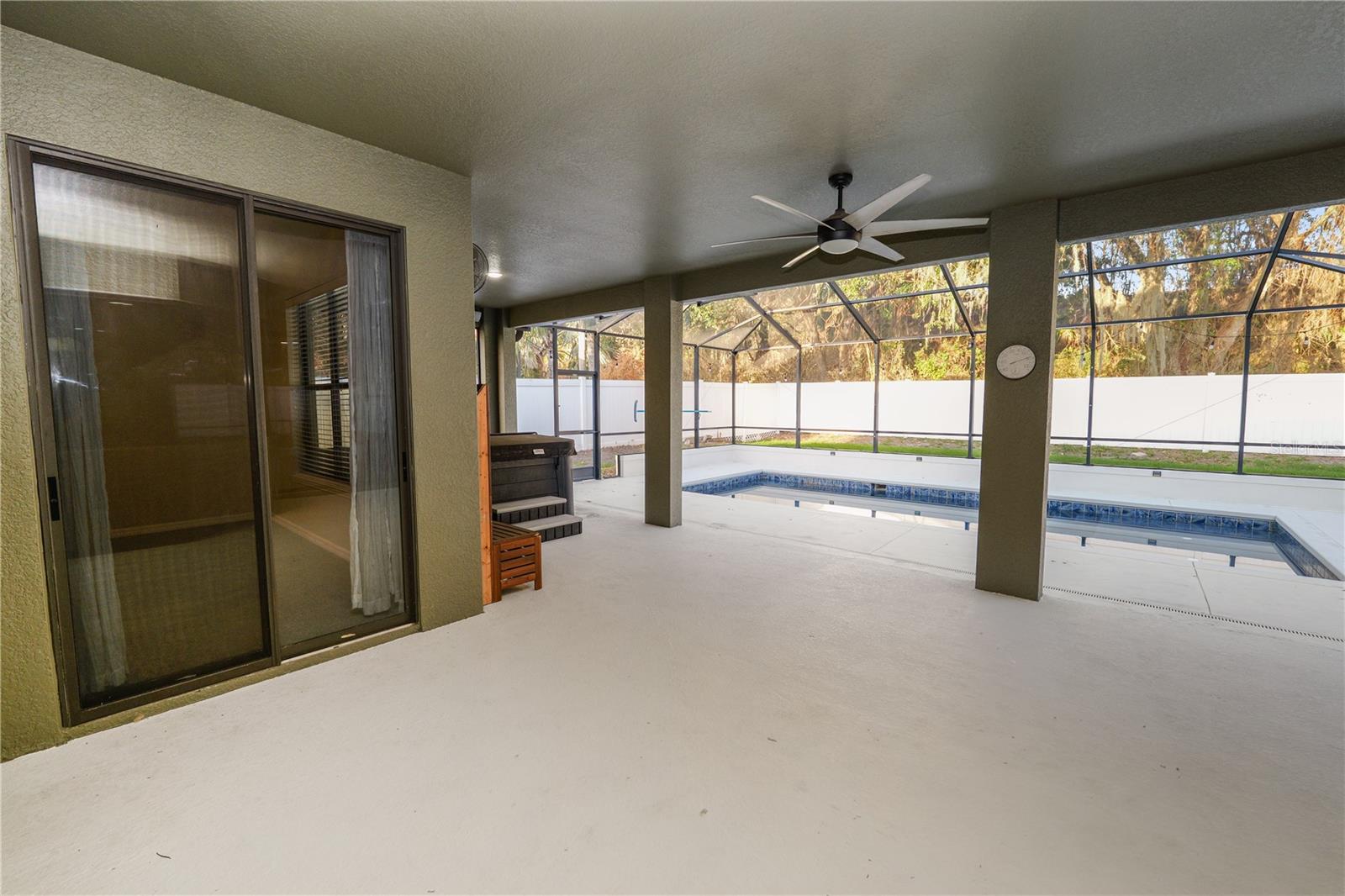 OAK LANDING - Residential