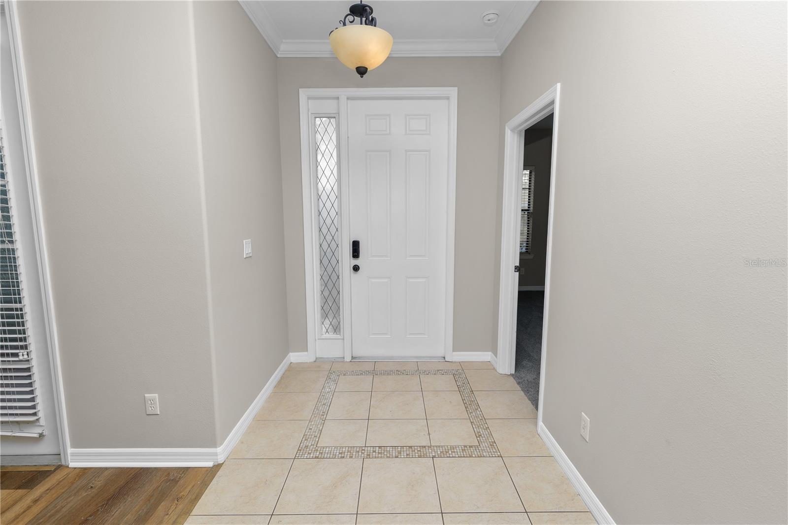 OAK LANDING - Residential