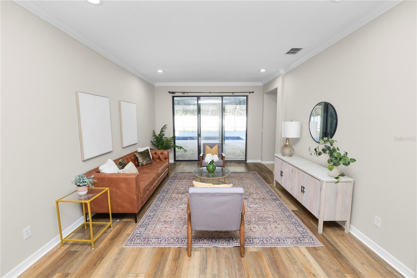 OAK LANDING - Residential