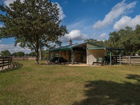 Tiny photo for 4951 SE 216th Avenue, Morriston, FL 32668 (MLS # OM714562)
