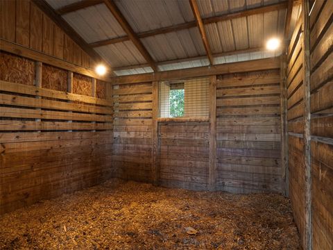 Tiny photo for 4951 SE 216th Avenue, Morriston, FL 32668 (MLS # OM714562)