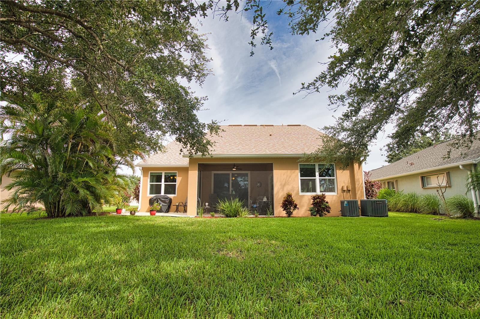 VENTURA VILLAGE - Residential