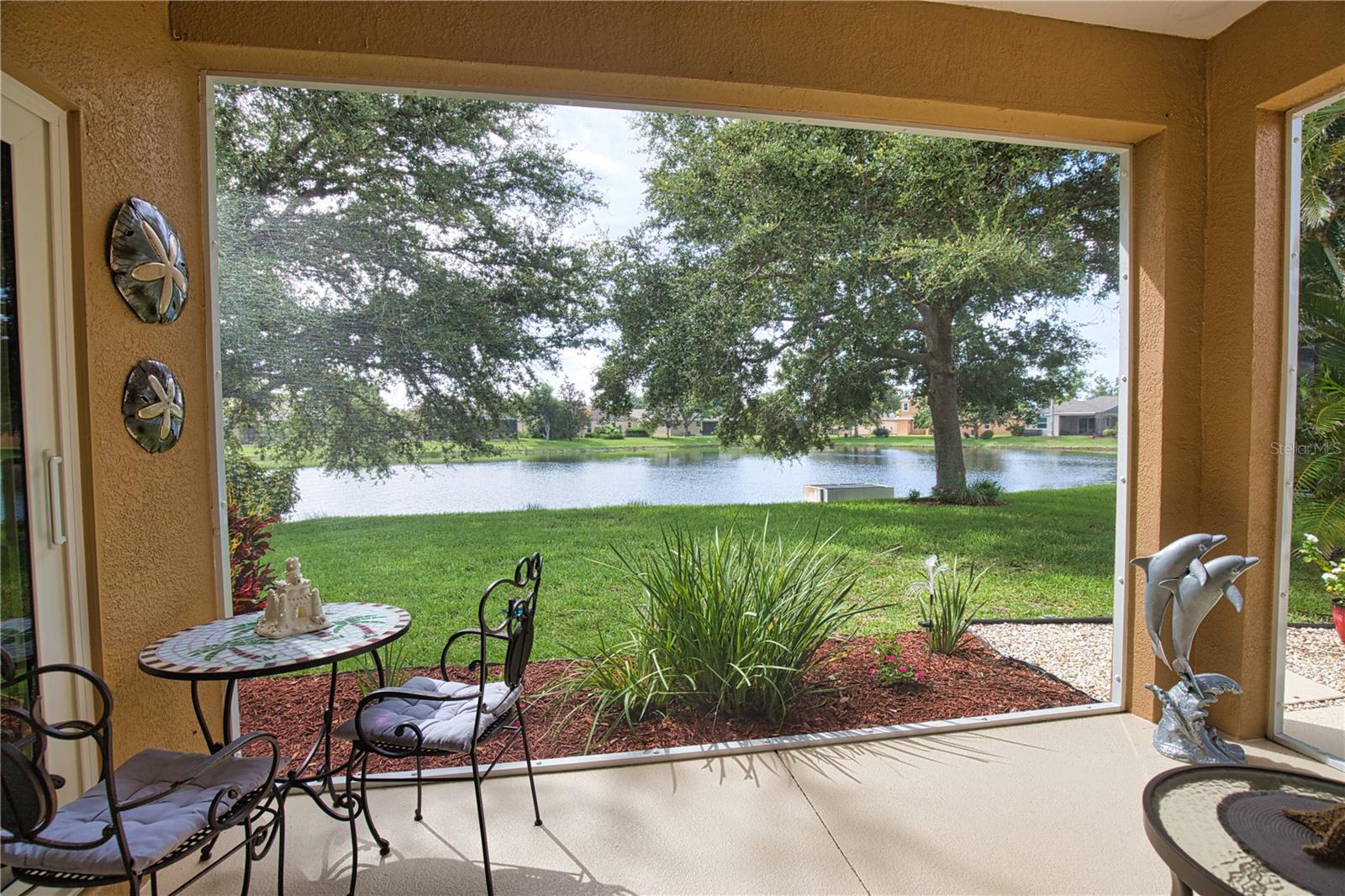 VENTURA VILLAGE - Residential