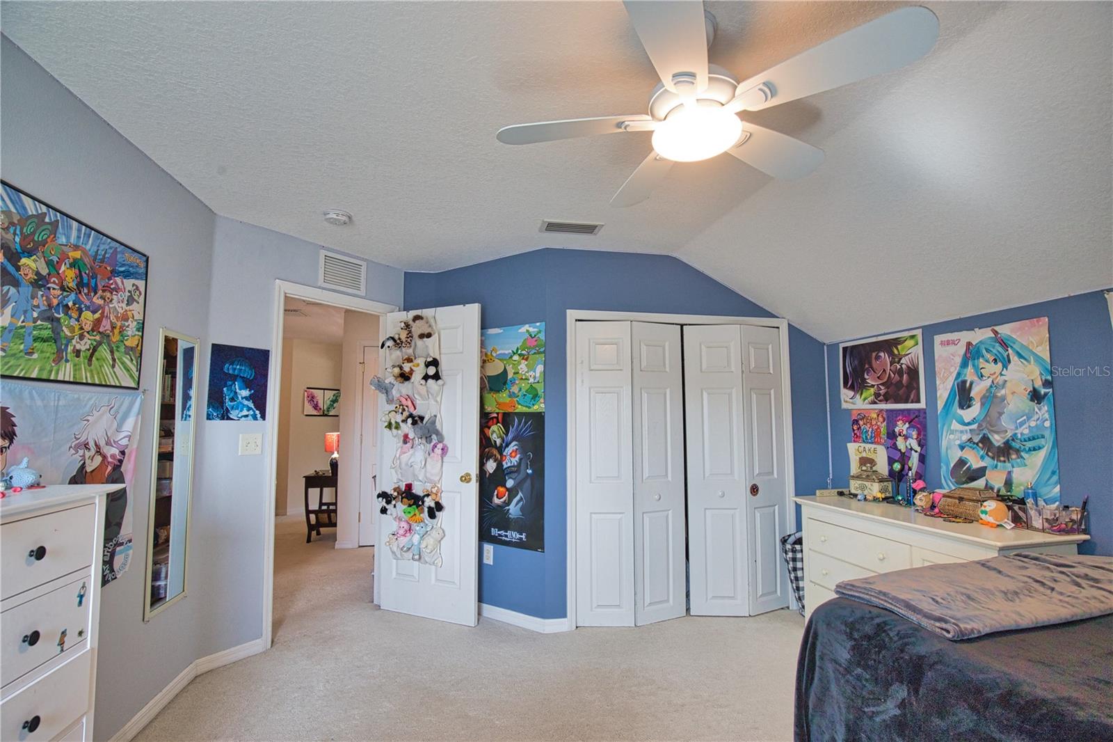 VENTURA VILLAGE - Residential