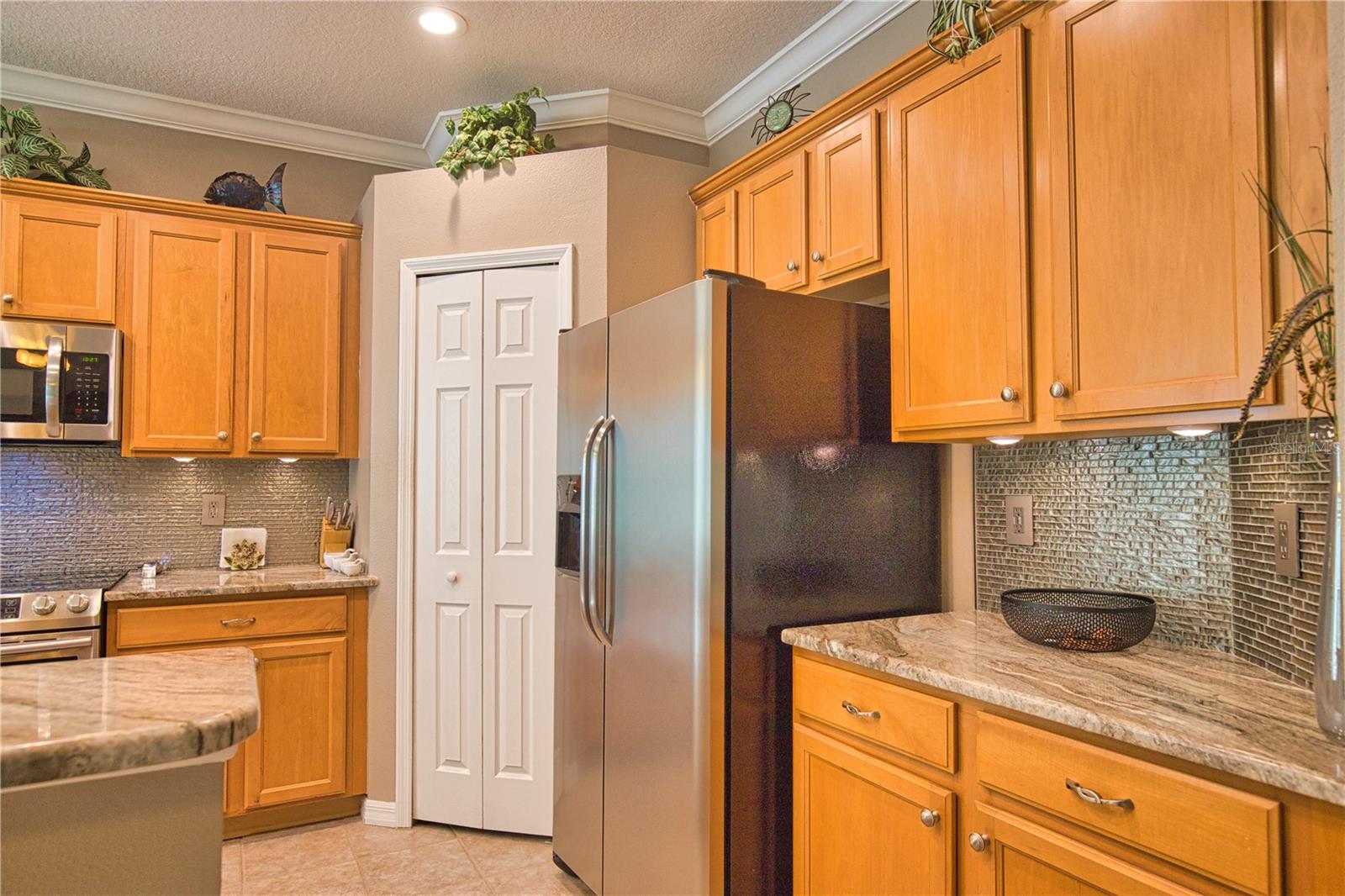 VENTURA VILLAGE - Residential
