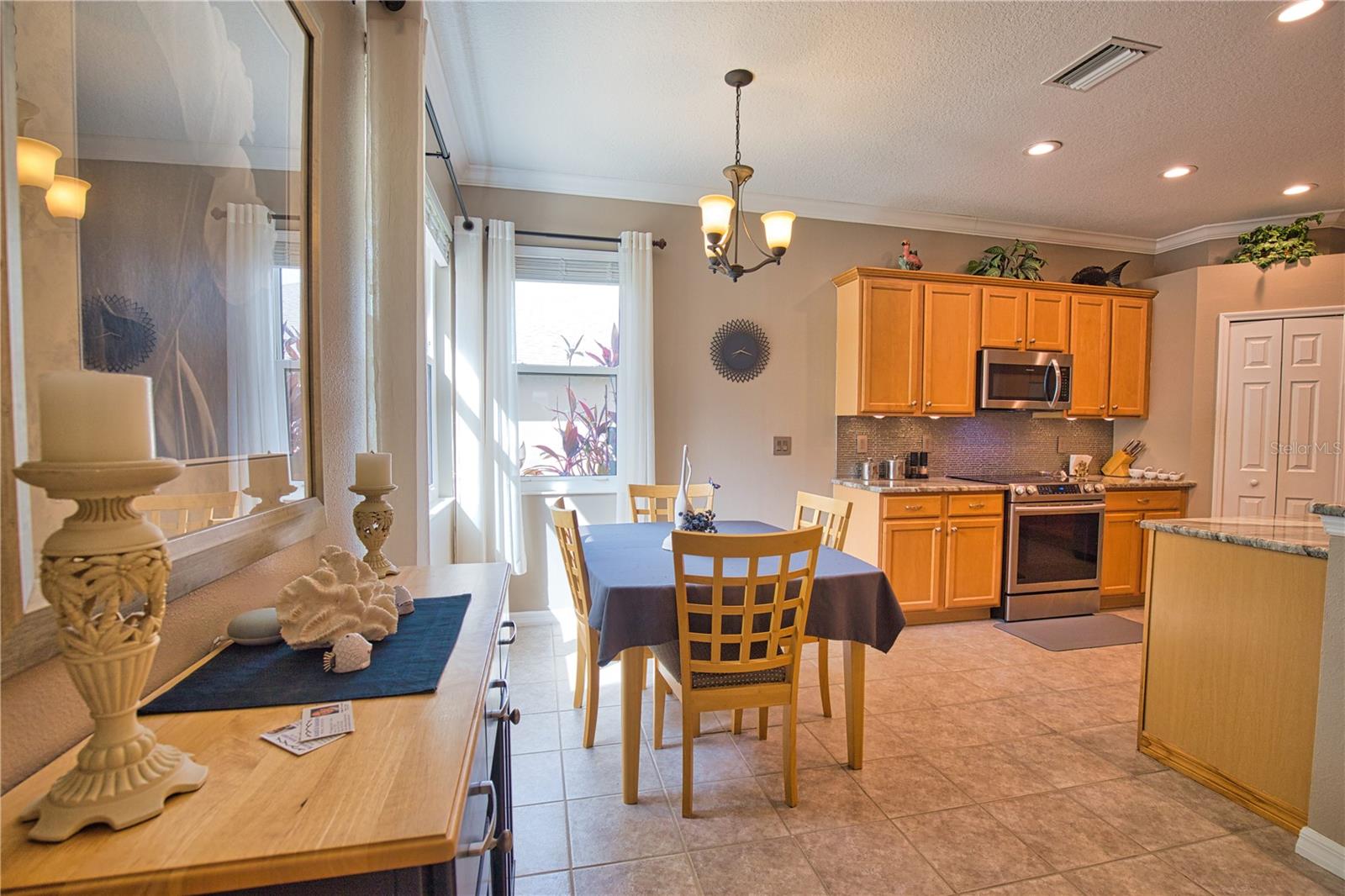 VENTURA VILLAGE - Residential