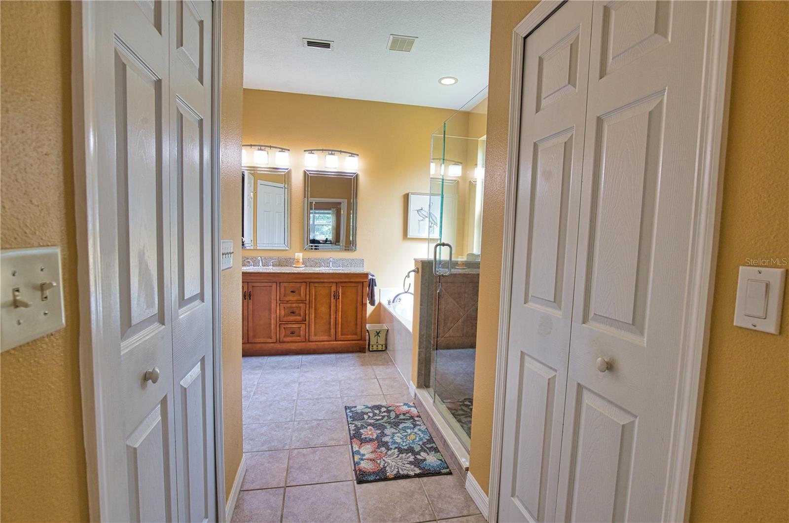 VENTURA VILLAGE - Residential