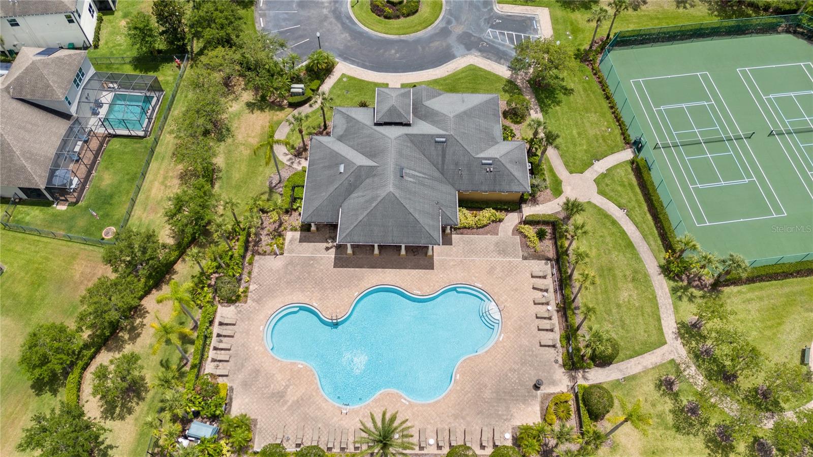 15242 HERON HIDEAWAY CIRCLE