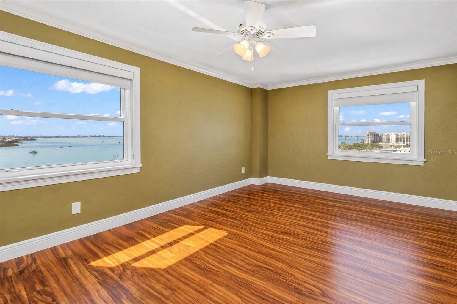 REGENCY HOUSE - Residential