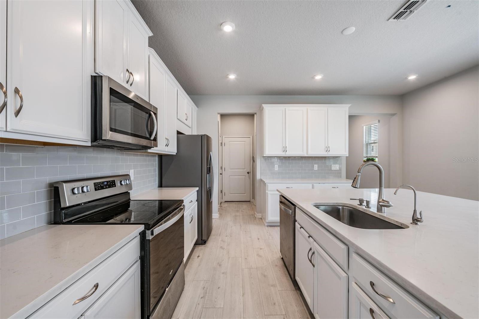 PARKVIEW AT LONG LAKE RANCH - Residential