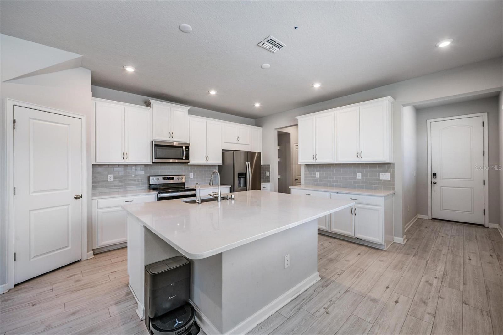 PARKVIEW AT LONG LAKE RANCH - Residential