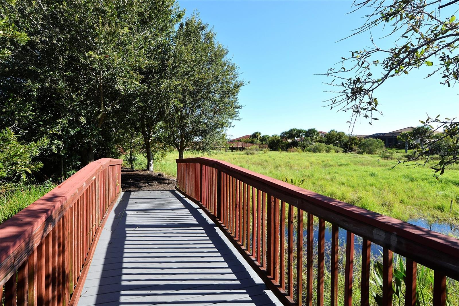 WILLOW CHASE - Residential