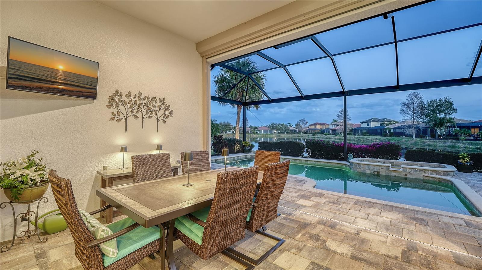 WILLOW CHASE - Residential