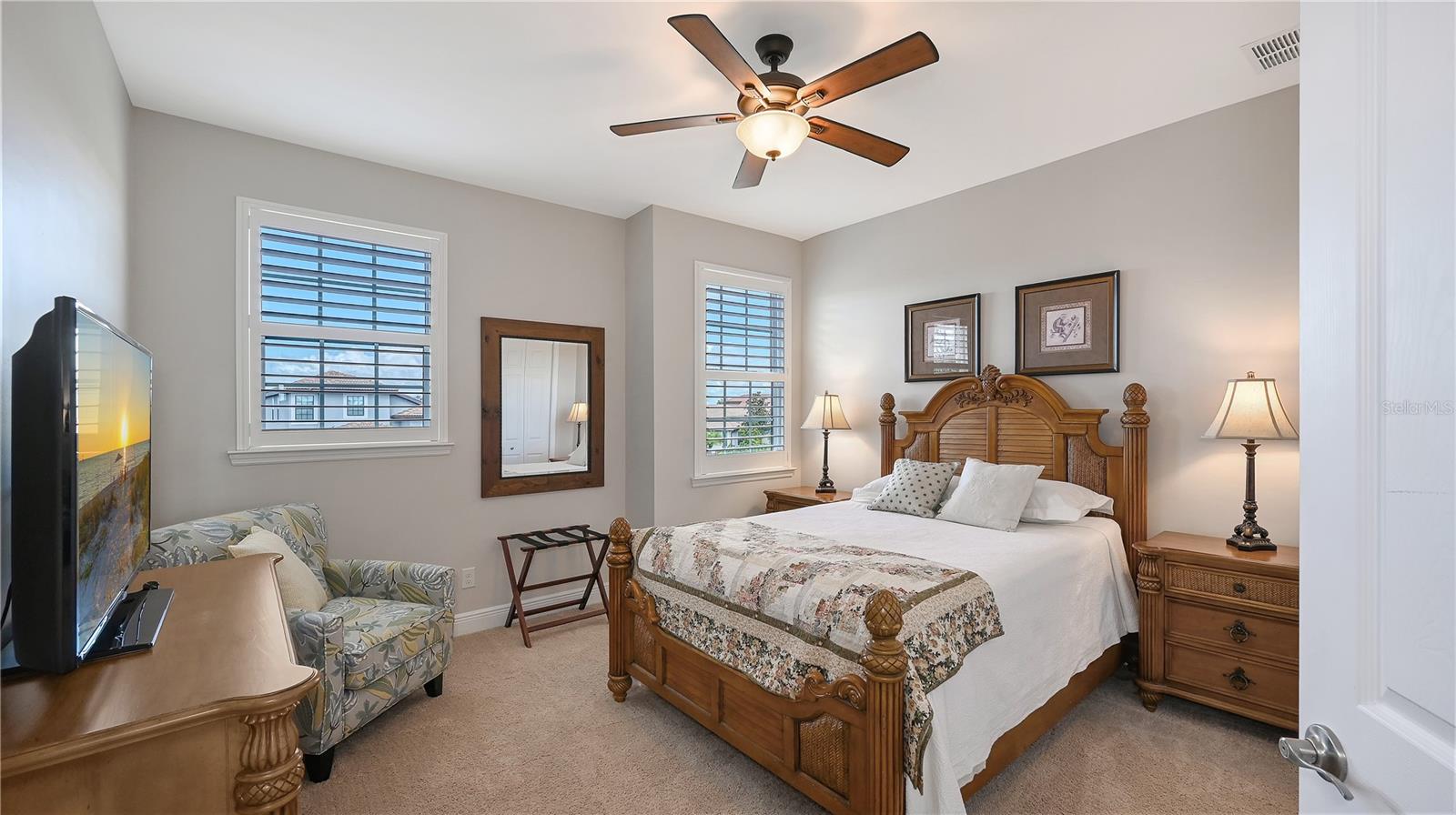 WILLOW CHASE - Residential