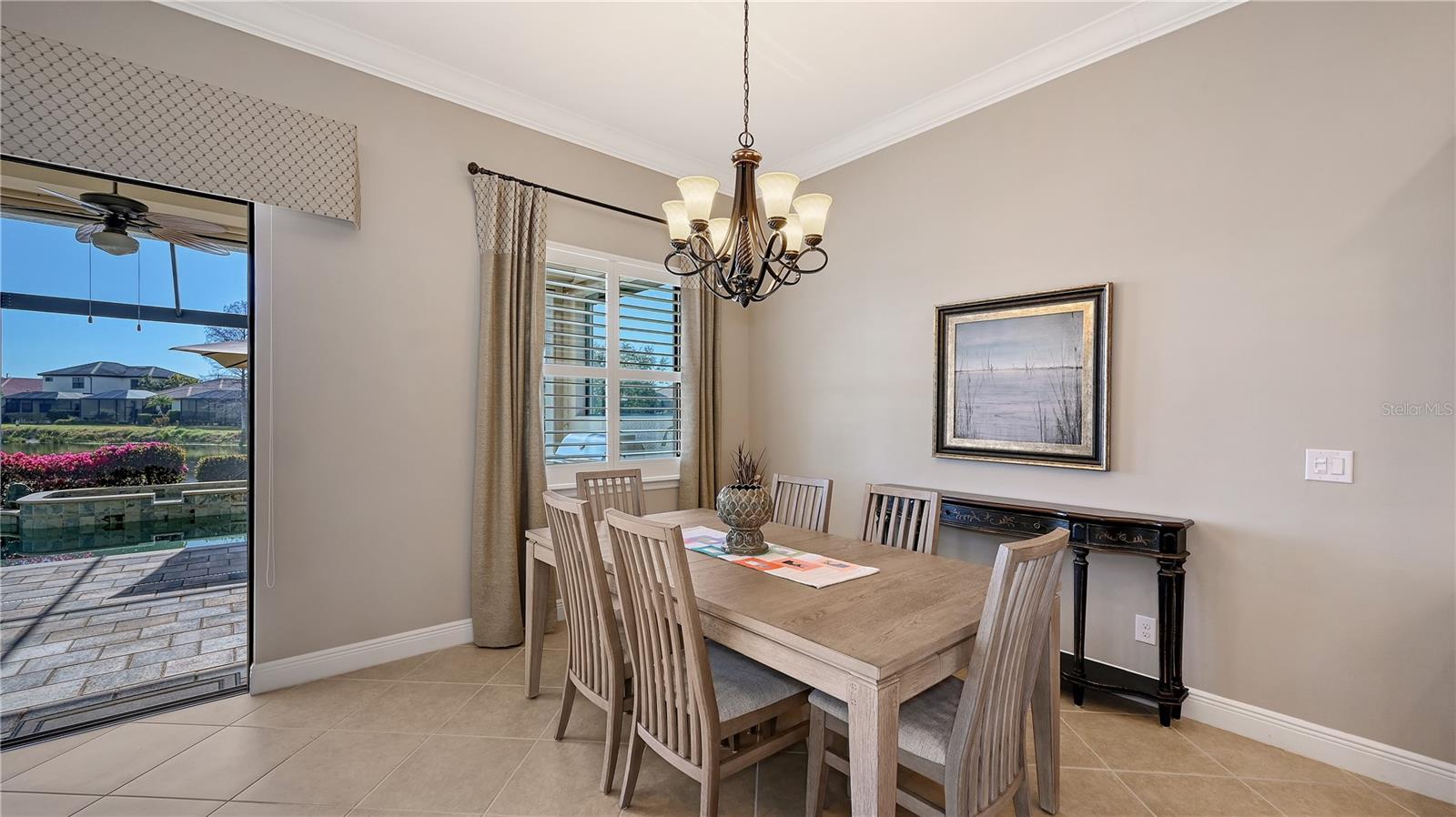 WILLOW CHASE - Residential