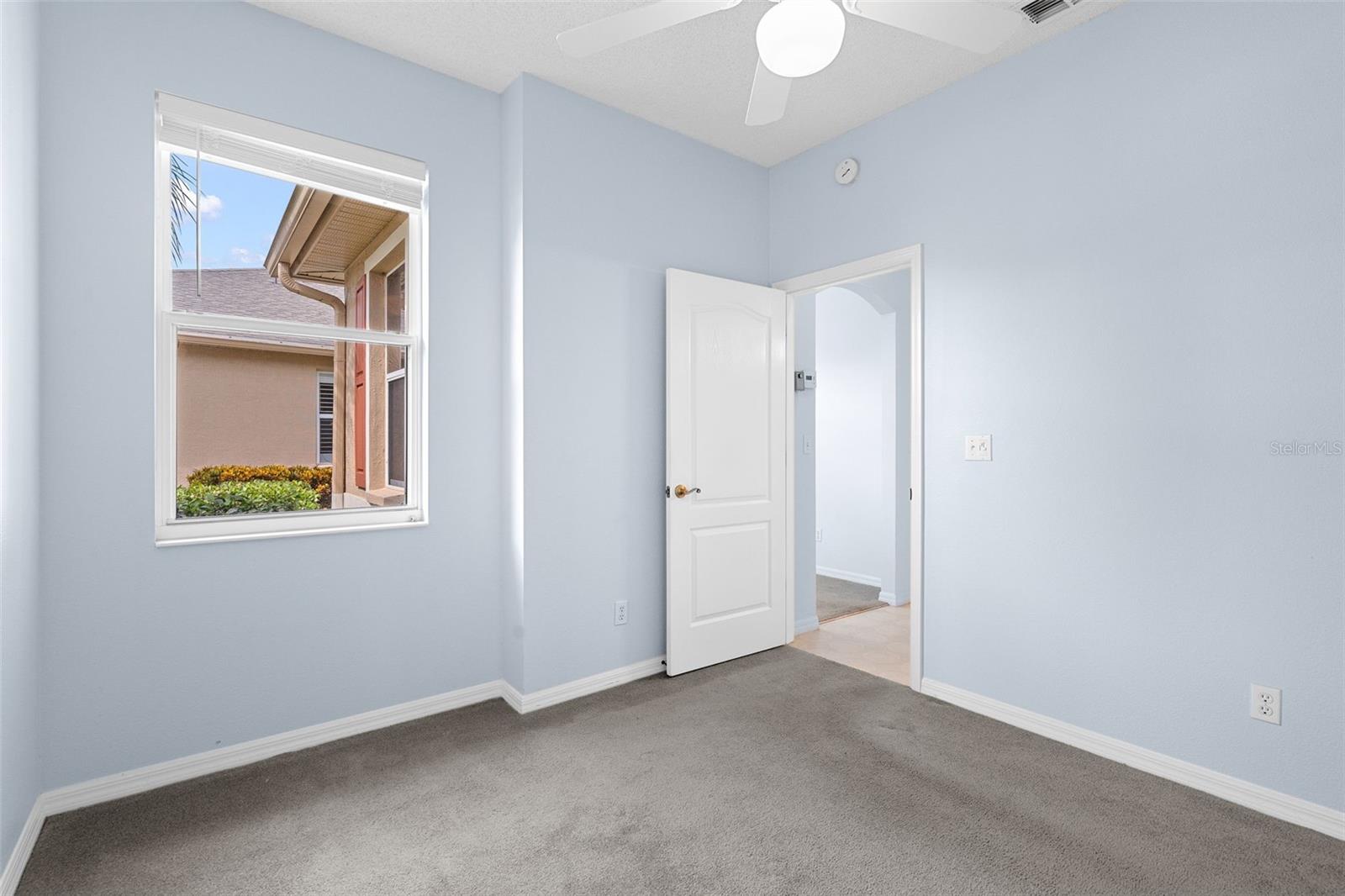 ACADIA II CONDOMINUM - Residential