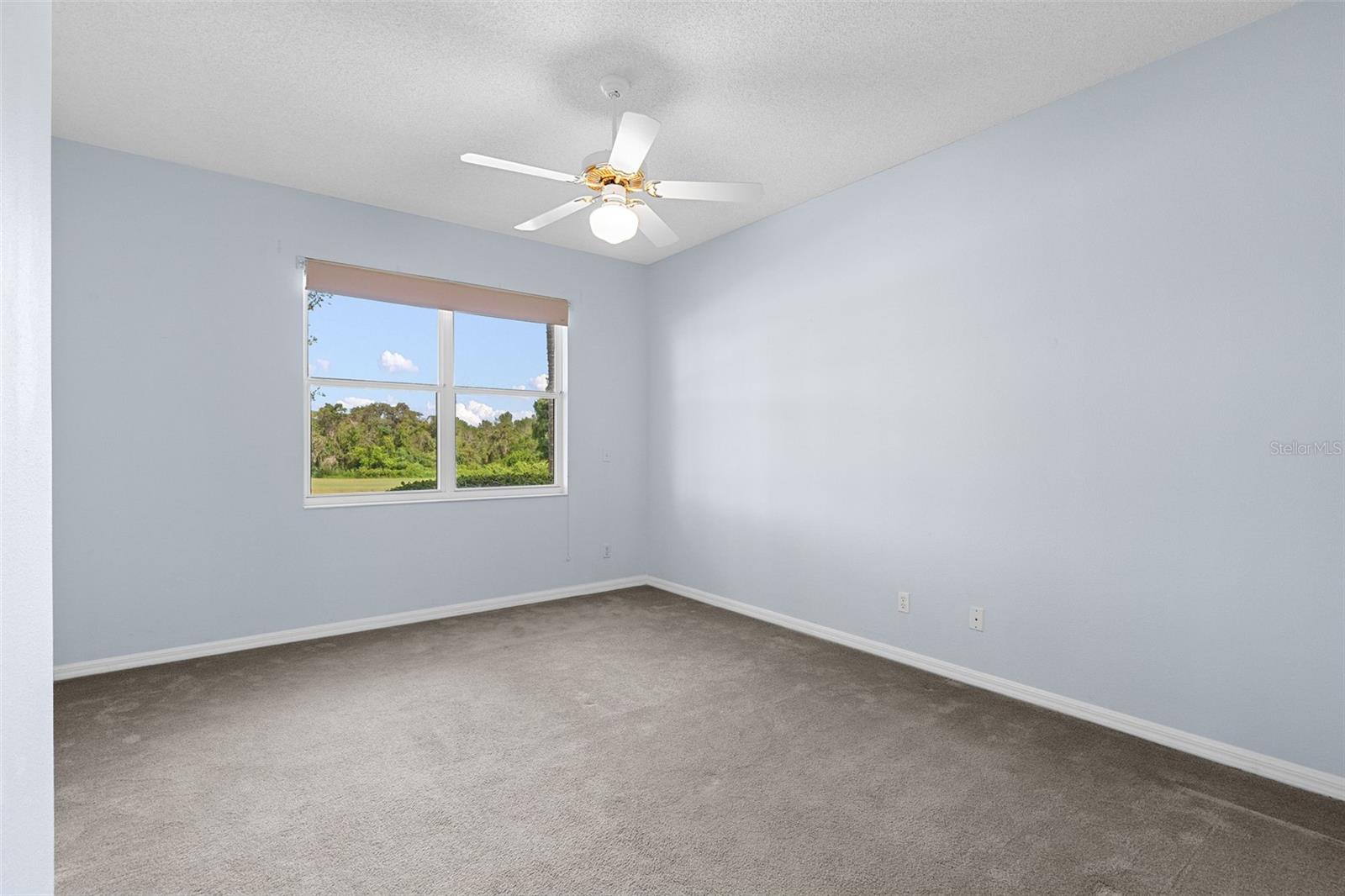 ACADIA II CONDOMINUM - Residential