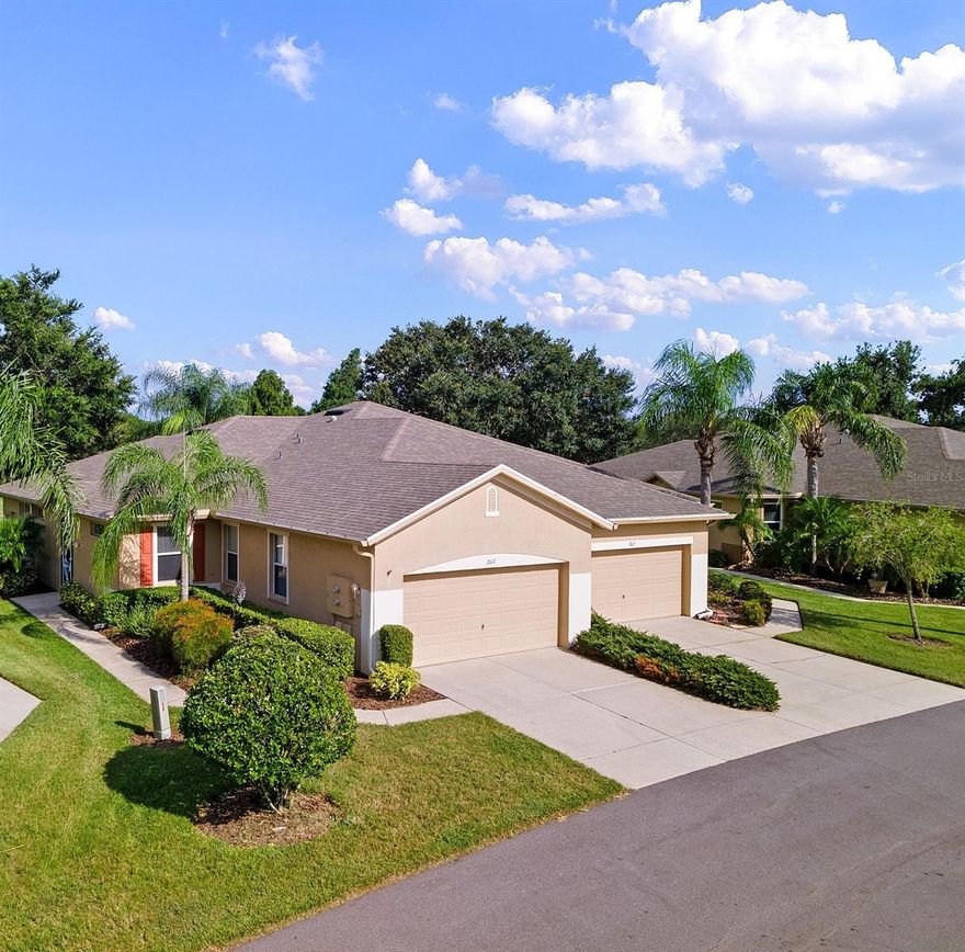 Enjoy breathtaking panoramic views of Lake, Golf Course, and Conservation areas from this charming condo nested in the highly coveted 55+ Sun City Center community of Kings Point. With 2 bedrooms, 2 bathrooms, and a bonus room, this condo offers ample living space for its residents. The spacious living room and bonus room/den provide versatile areas for relaxation and entertainment. The kitchen features an eat-in area and a breakfast bar, making it a functional and convenient space for cooking and dining. This Westport Model condo includes a walk-in master closet, which adds convenience and storage space to the master suite. Residents of Kings Point have access to a wide range of amenities, including multiple clubhouses, pools, pickleball, tennis courts, a fitness center, restaurants, and more!