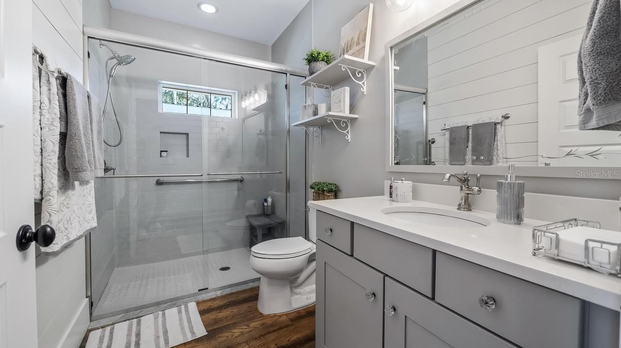 ACREAGE & UNREC - Residential