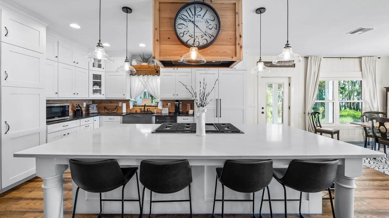 ACREAGE & UNREC - Residential