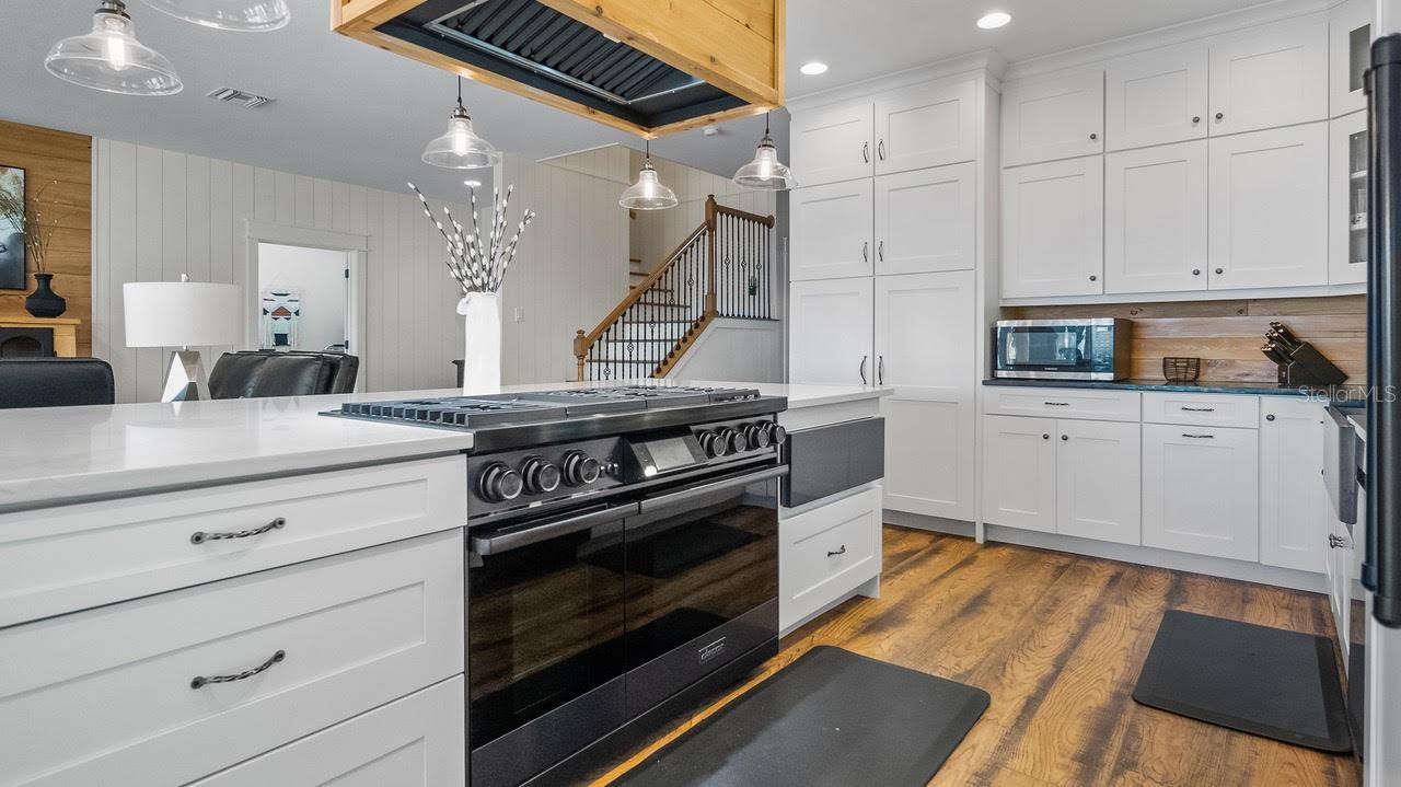 ACREAGE & UNREC - Residential