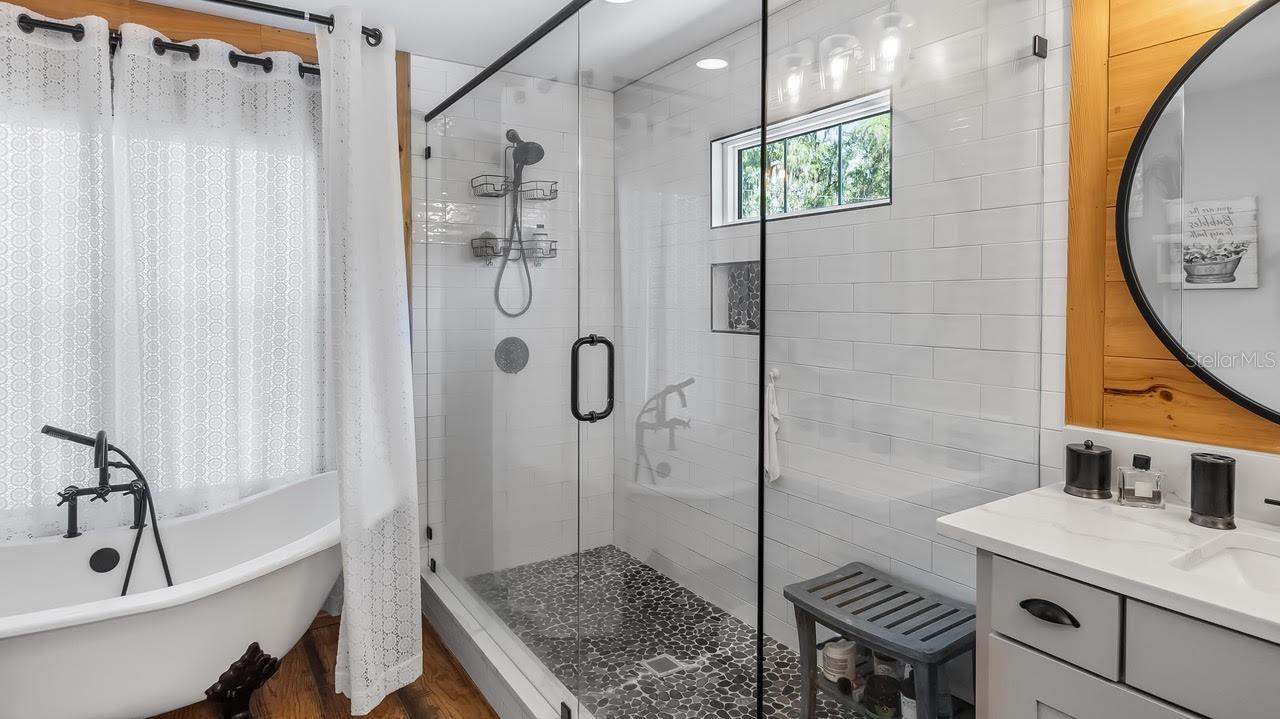 ACREAGE & UNREC - Residential