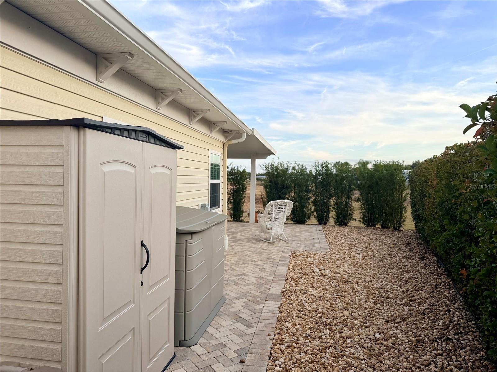 FLORIDA GRANDE MOTOR COACH RESIDENCE - Land