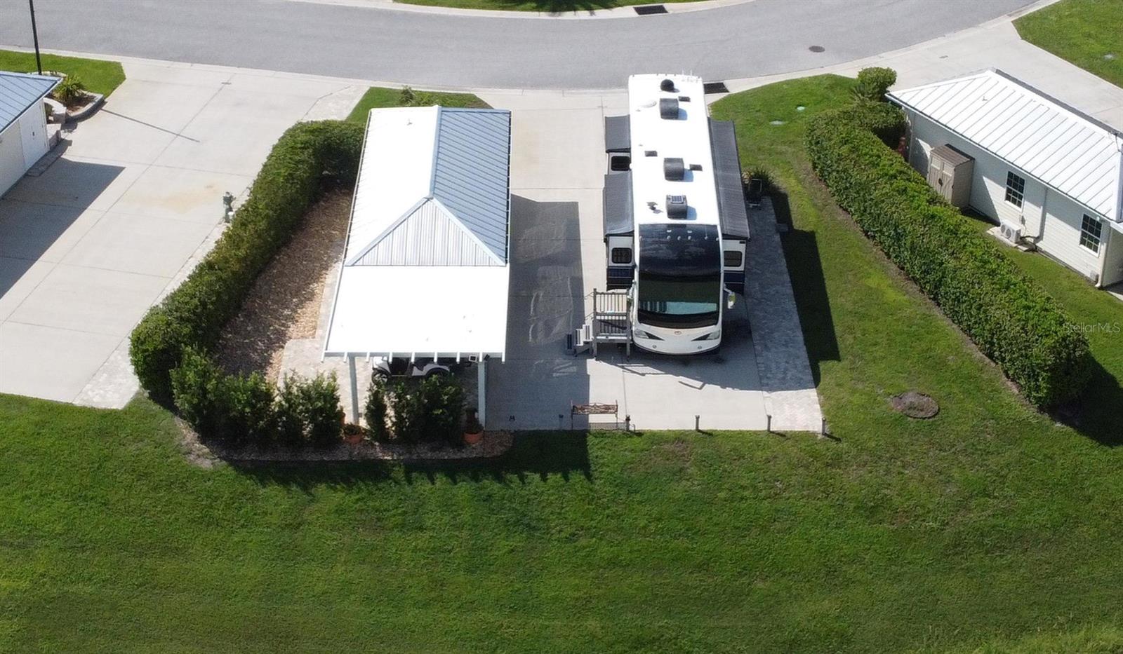 FLORIDA GRANDE MOTOR COACH RESIDENCE - Land