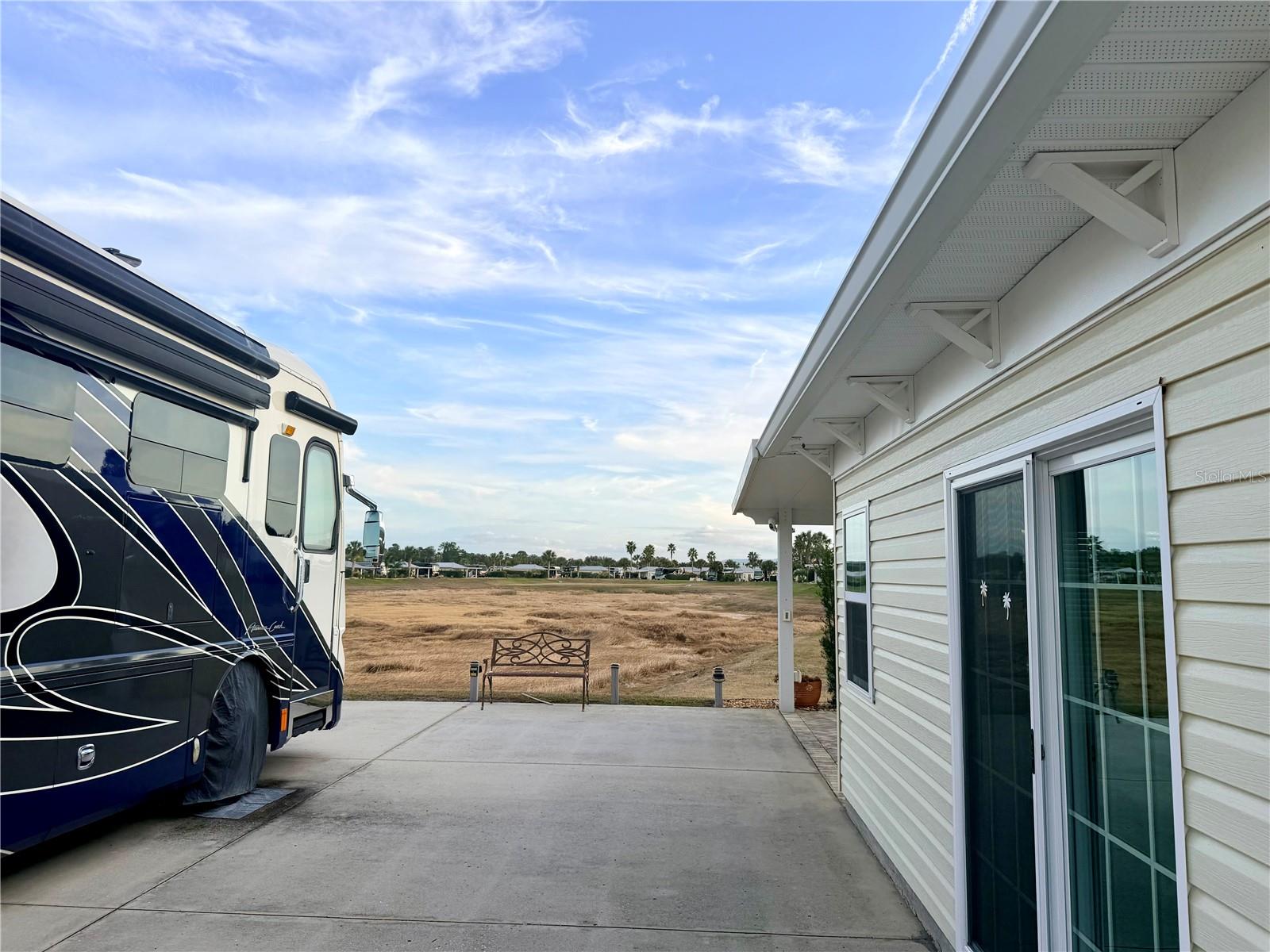 FLORIDA GRANDE MOTOR COACH RESIDENCE - Land