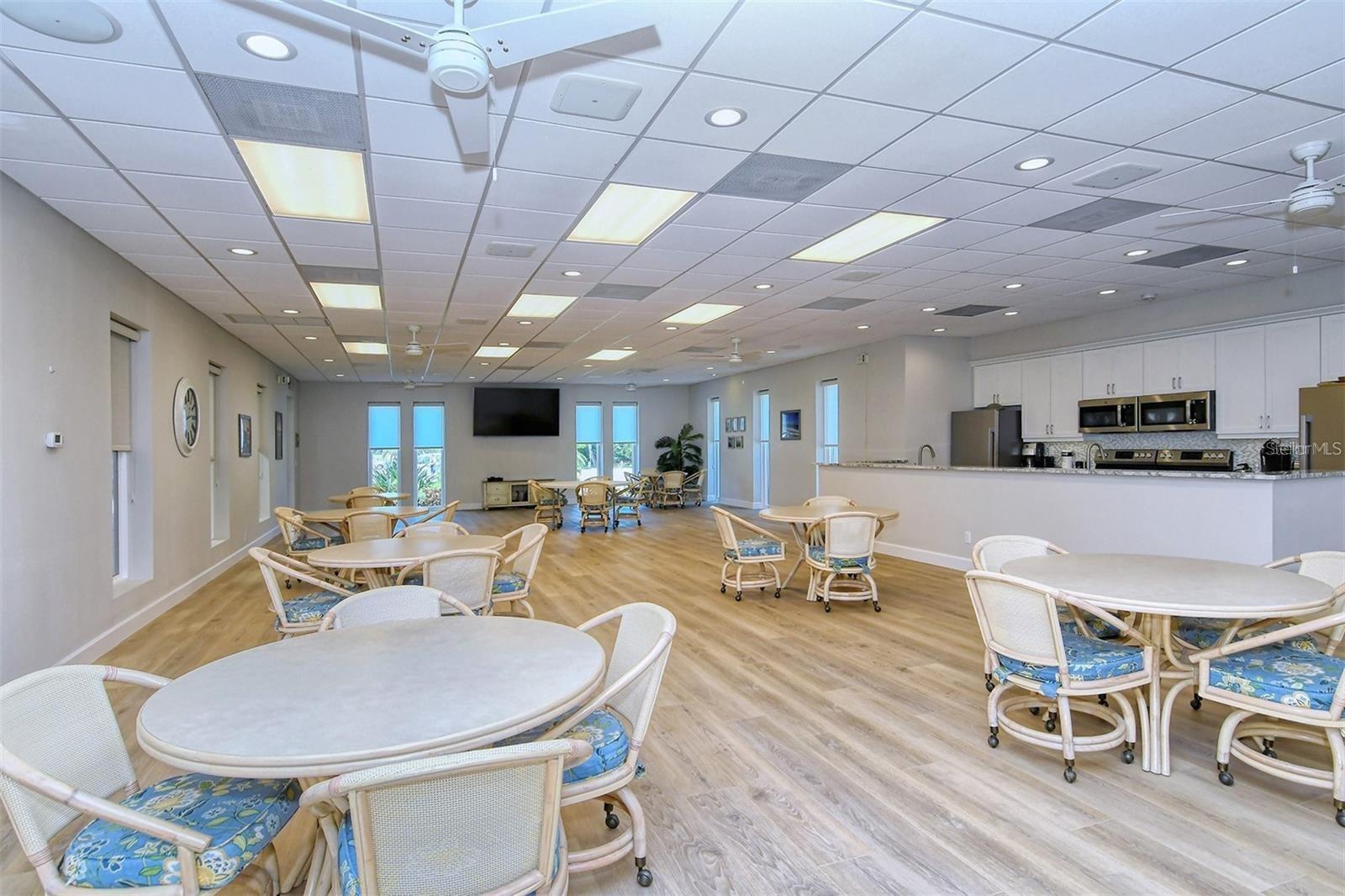 SUNRISE COVE SEC 2 - Residential Lease