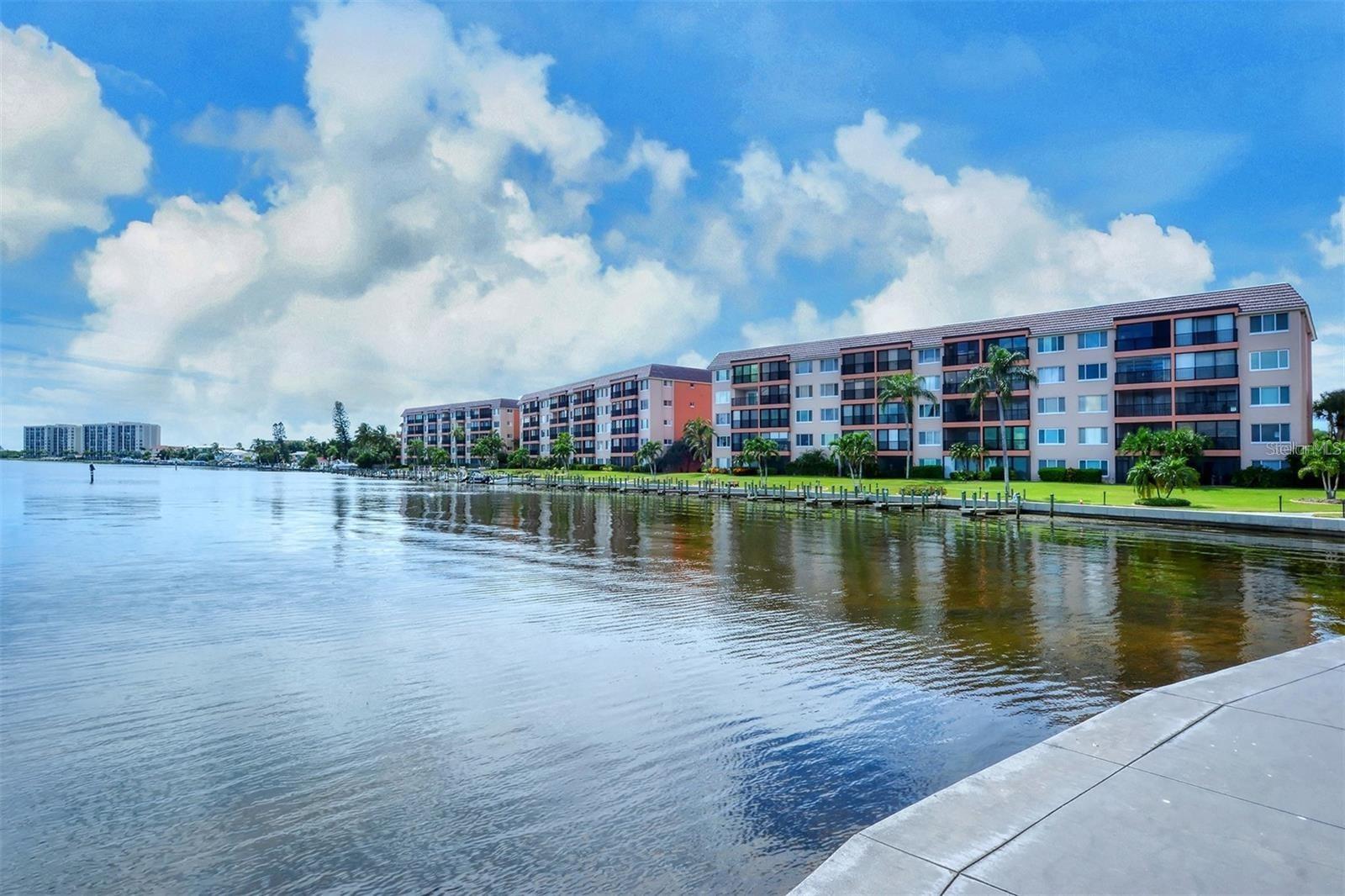 SUNRISE COVE SEC 2 - Residential Lease