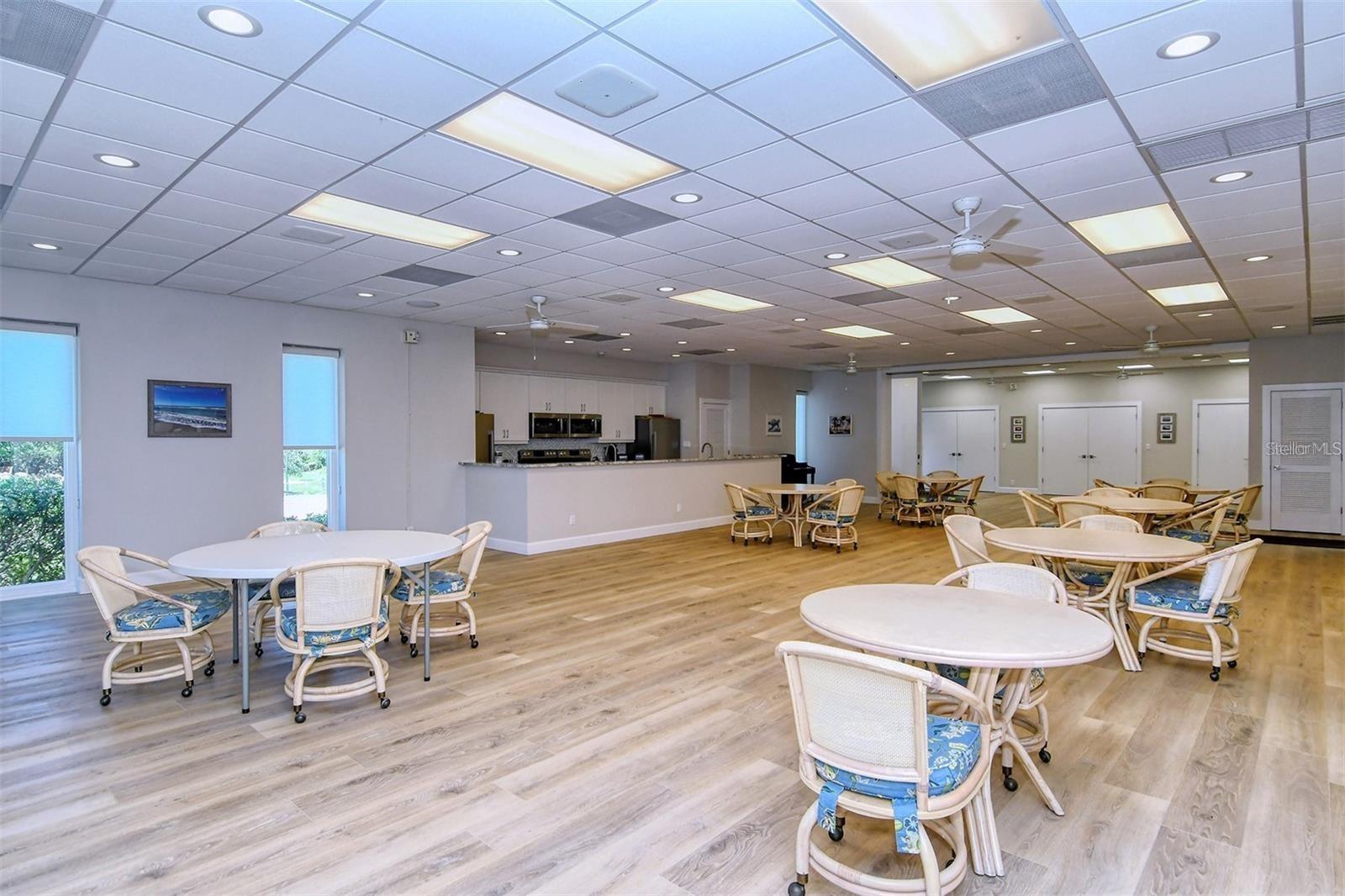 SUNRISE COVE SEC 2 - Residential Lease