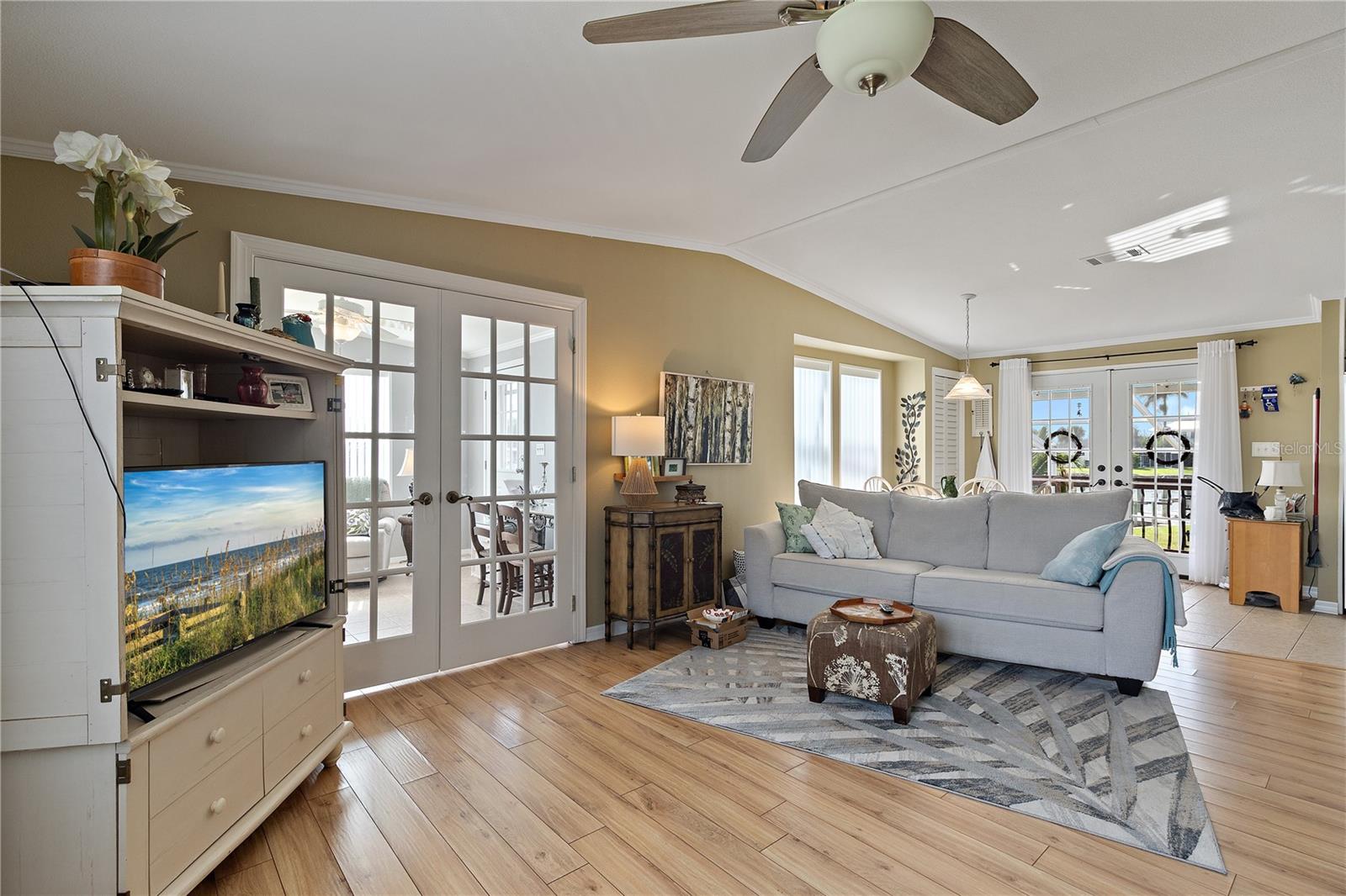 CHARLOTTE PARK SEC 03 - Residential