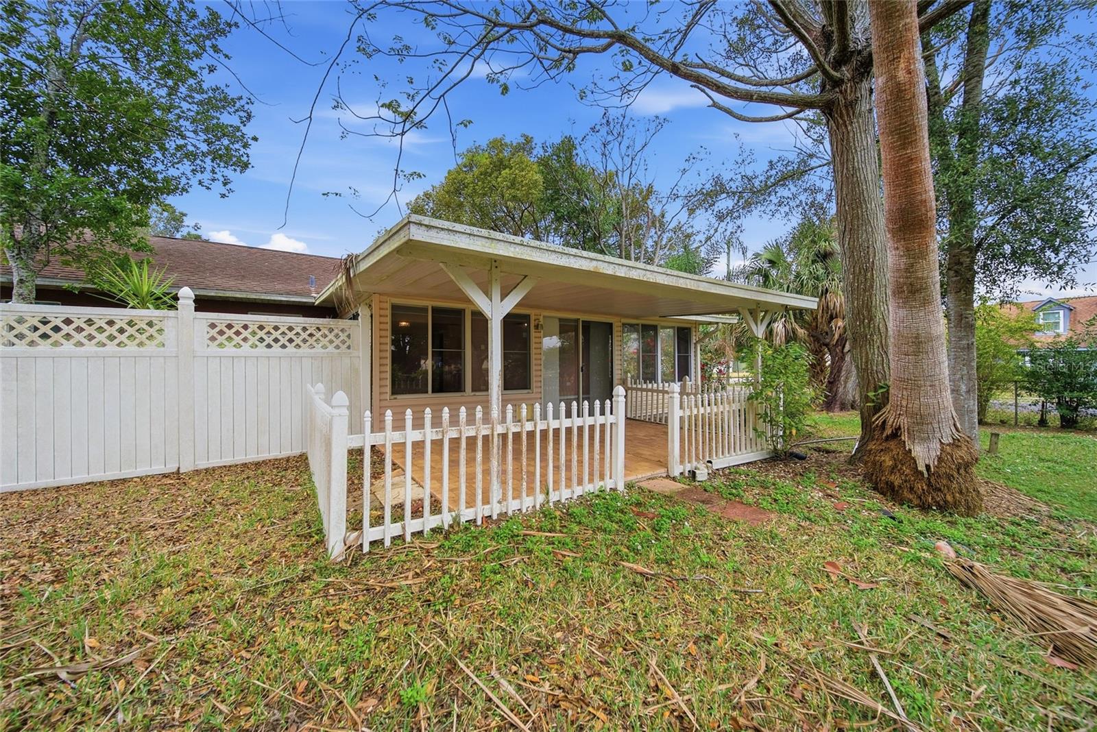 CITY ZEPHYRHILLS - Residential