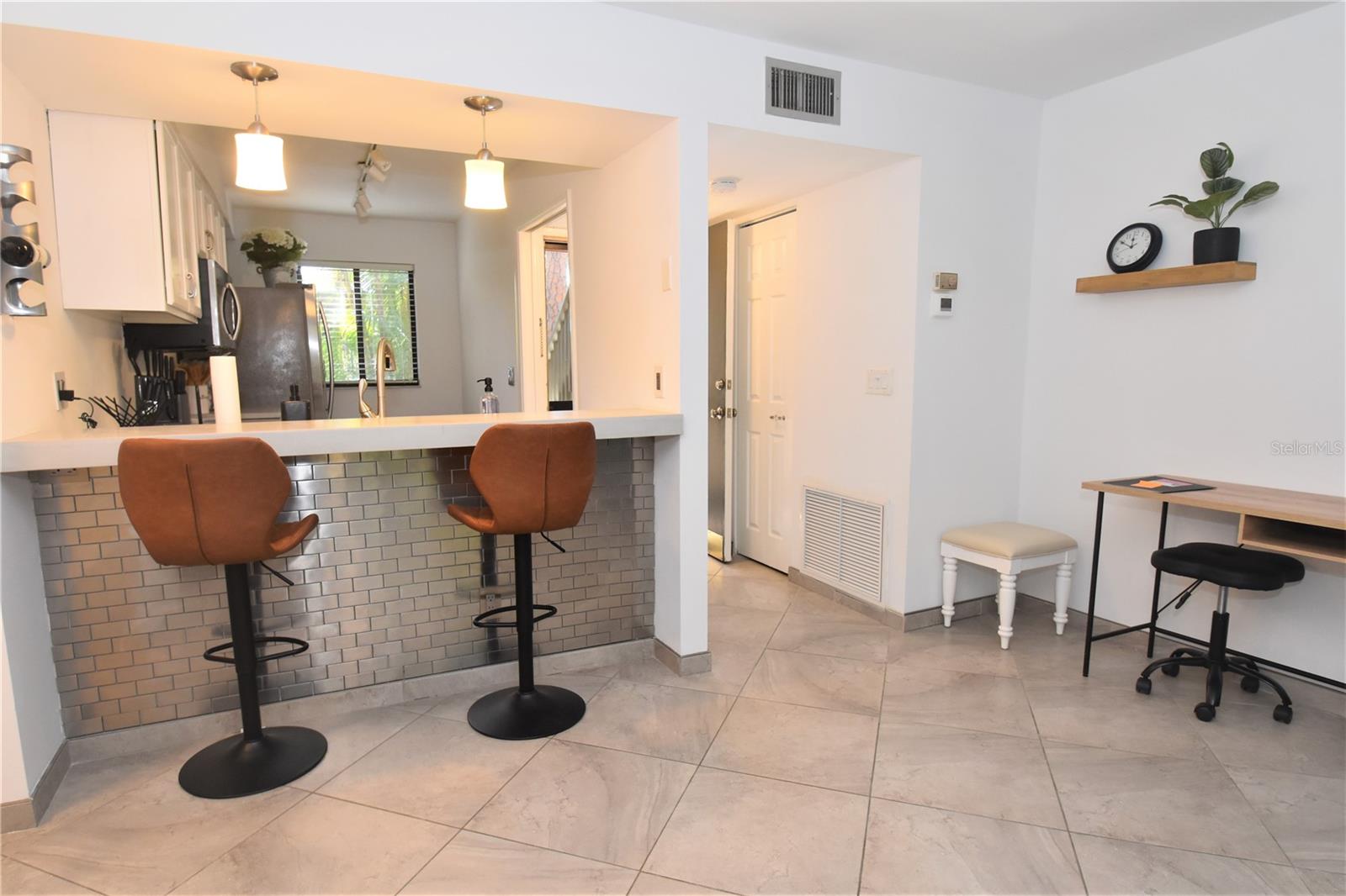 PELICAN COVE XIV - Residential Lease