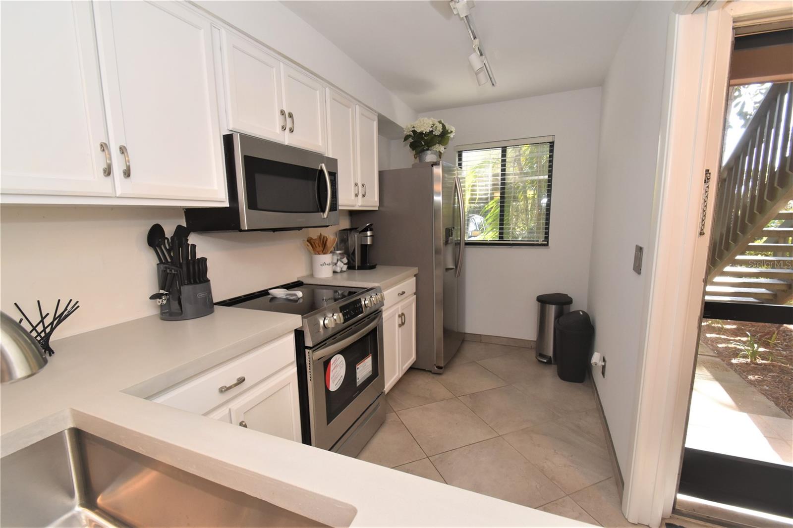 PELICAN COVE XIV - Residential Lease