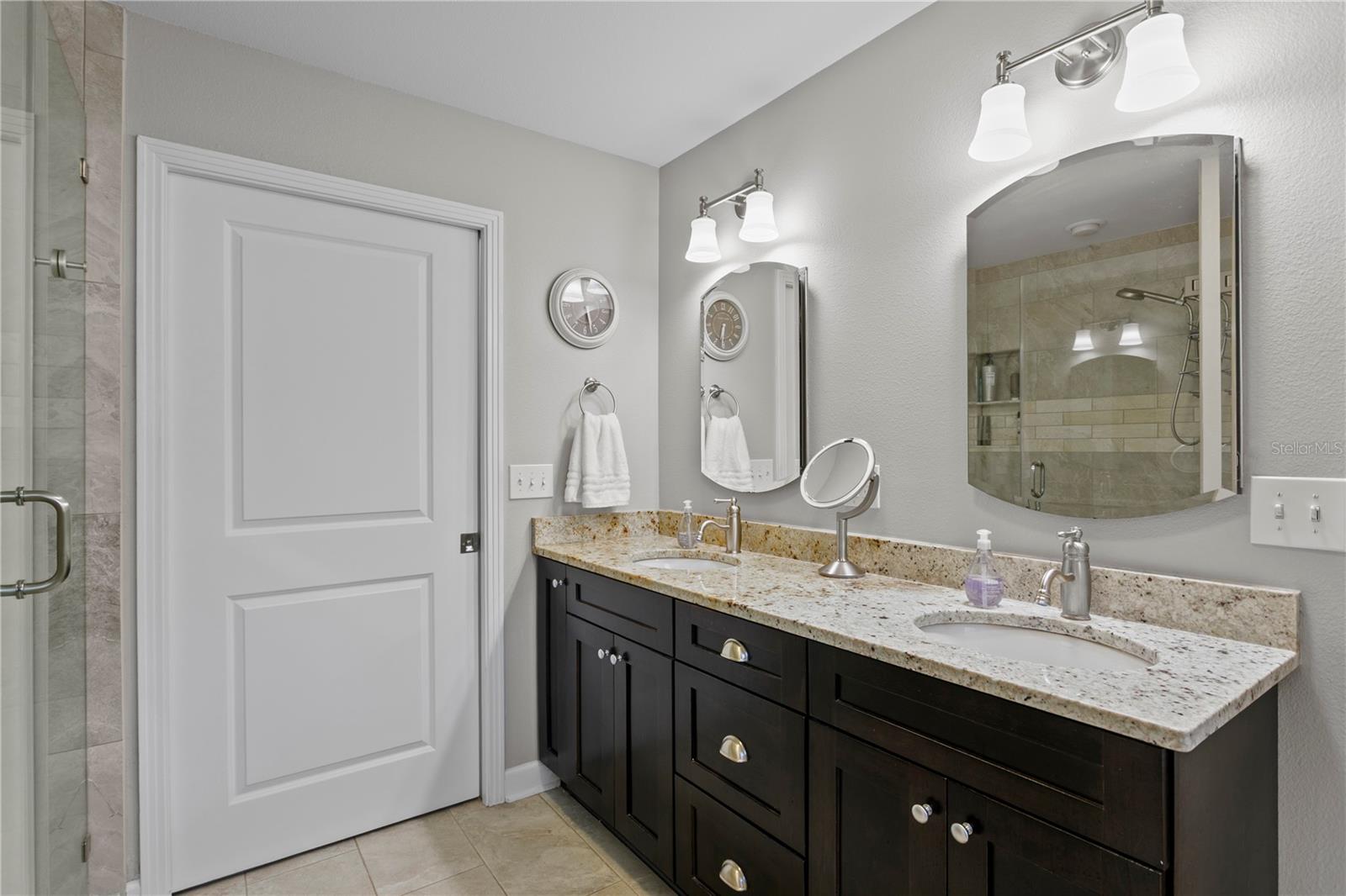 MARYLAND MANOR - Residential