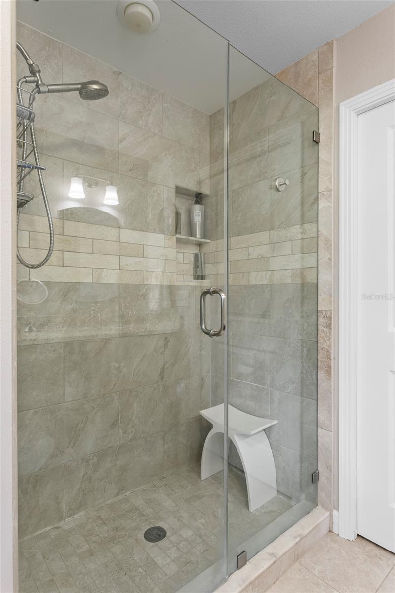 MARYLAND MANOR - Residential