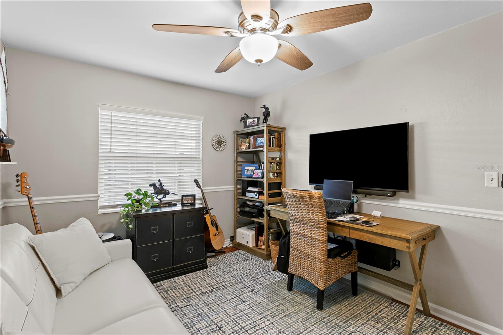 MARYLAND MANOR - Residential