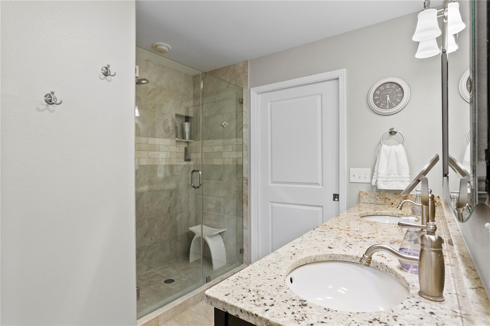 MARYLAND MANOR - Residential