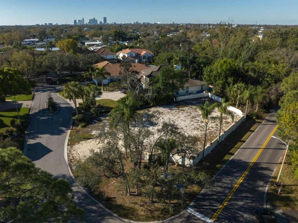 Photo of 4690 Laurel Oak Lane NE, St Petersburg, FL 33703 (MLS # TB8470703)