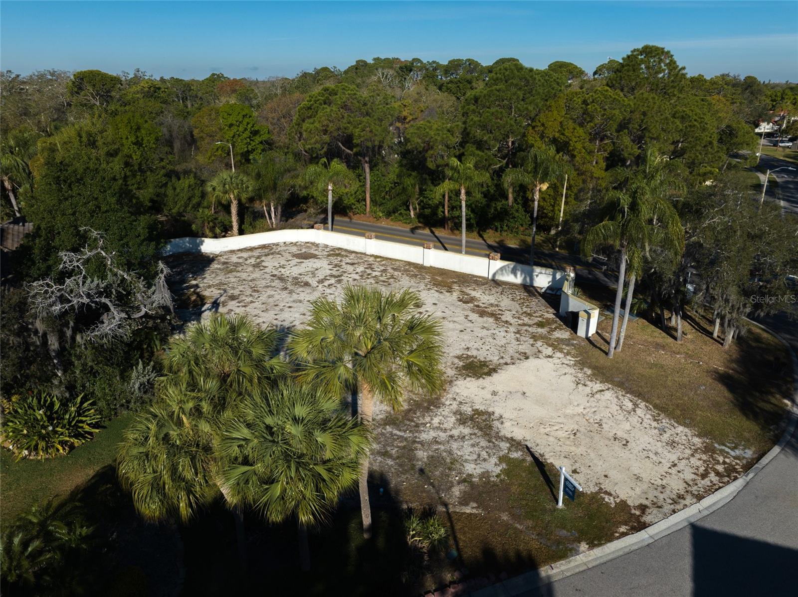 PLACIDO BAYOU - Land