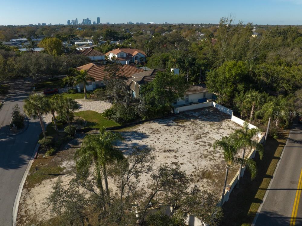 PLACIDO BAYOU - Land